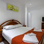 Green Villa Апартаменты Саранда
