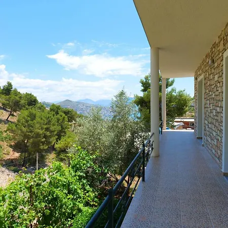 Green Villa * ساراندا
