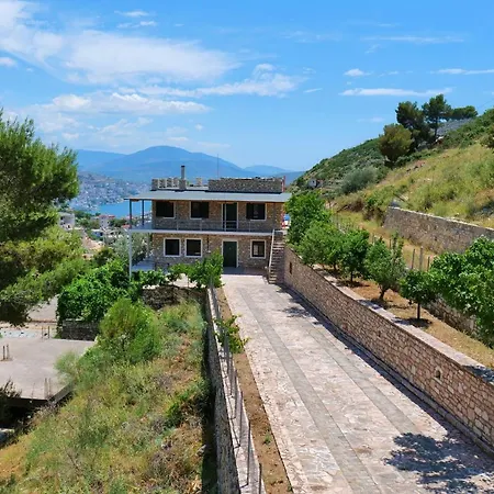 شقة Green Villa ساراندا