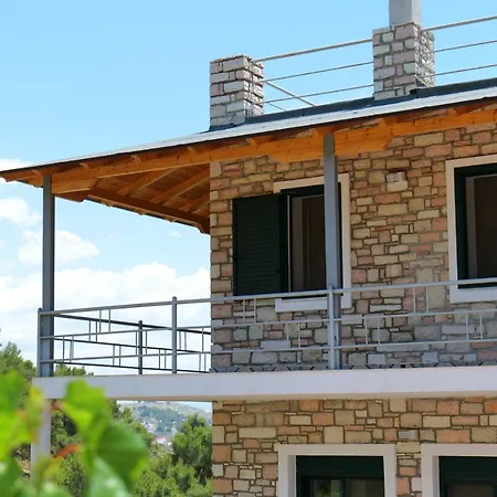 Apartment Green Villa *