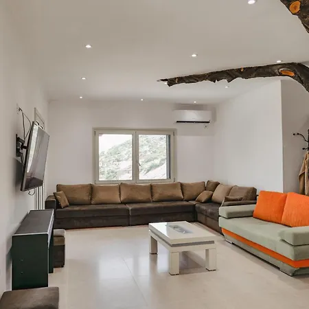 Green Villa شقة *