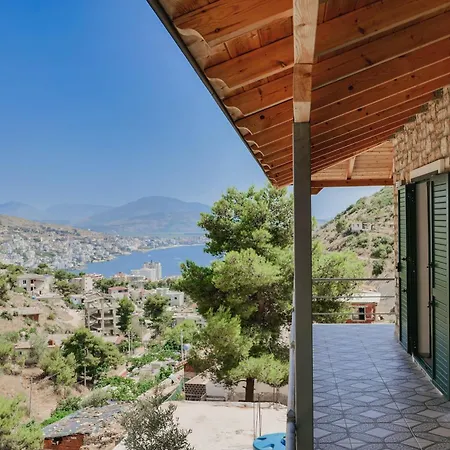 Green Villa *
