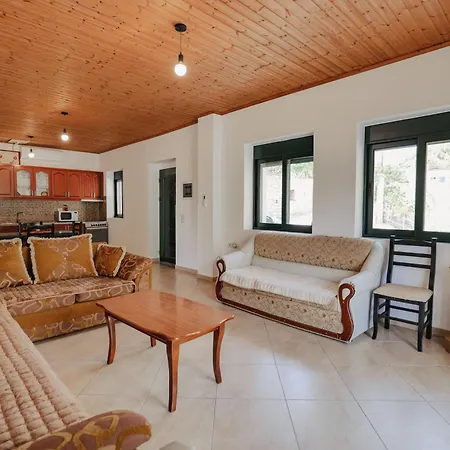 Green Villa شقة ساراندا