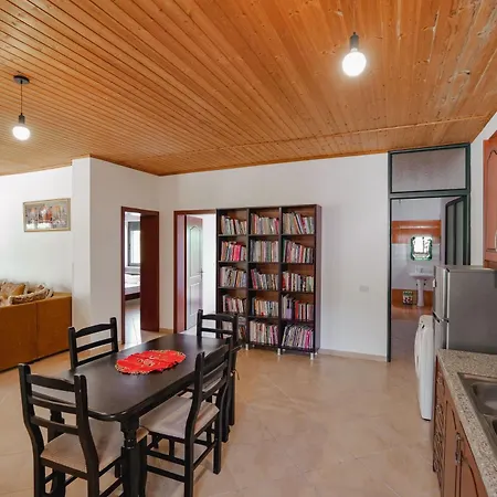 Green Villa شقة