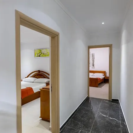 Green Villa * Sarande