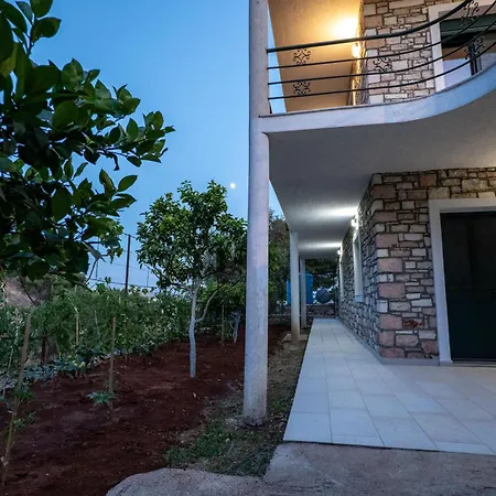 Apartment Green Villa Sarande